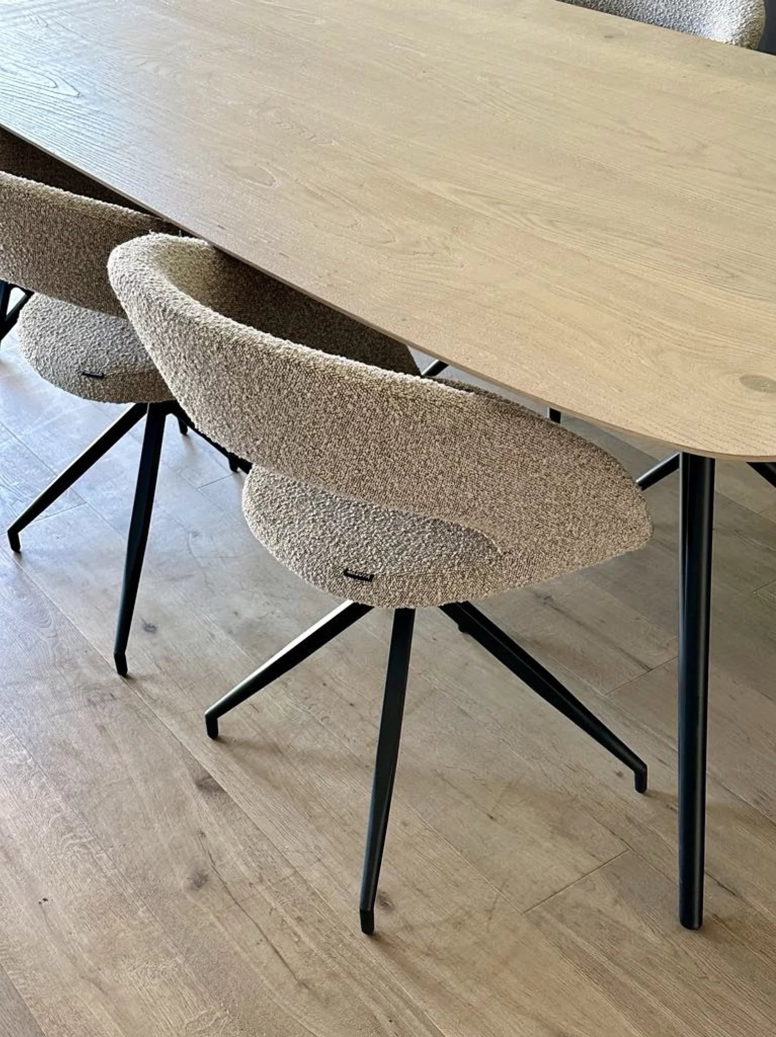 Yara eetkamerstoel bouclé toffee