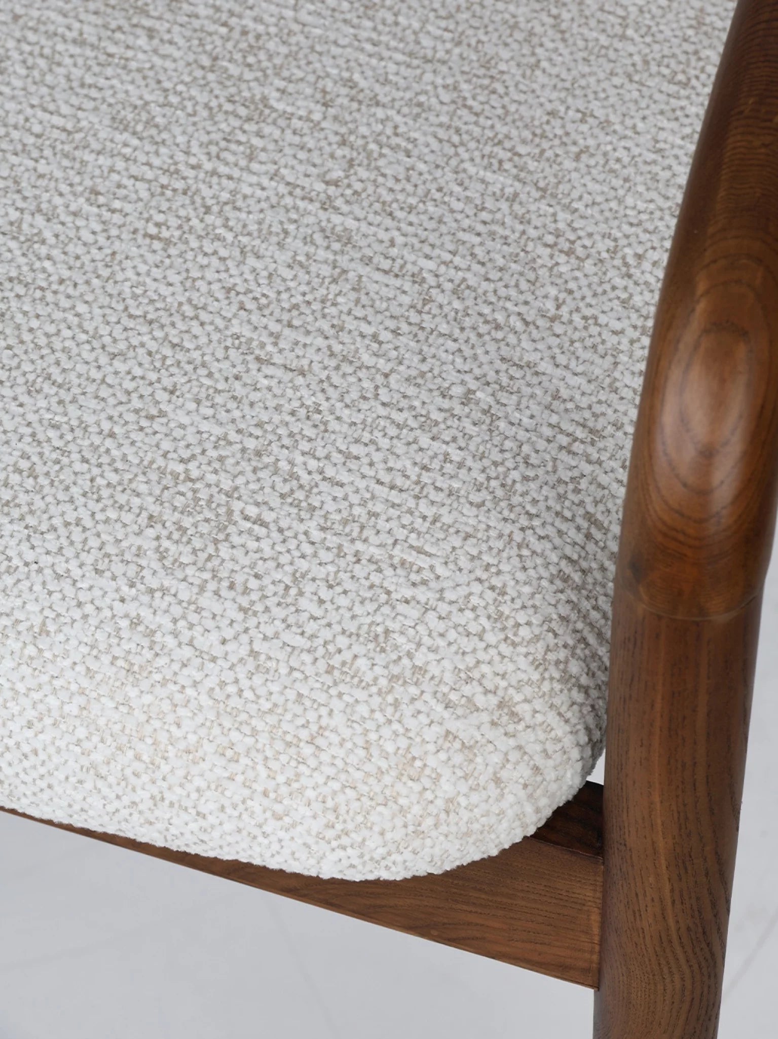 Bromo houten stoel walnoot