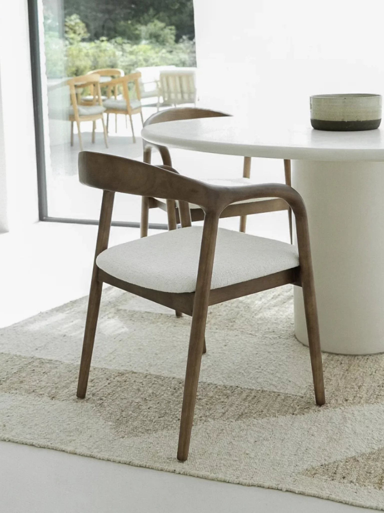 Bromo houten stoel walnoot