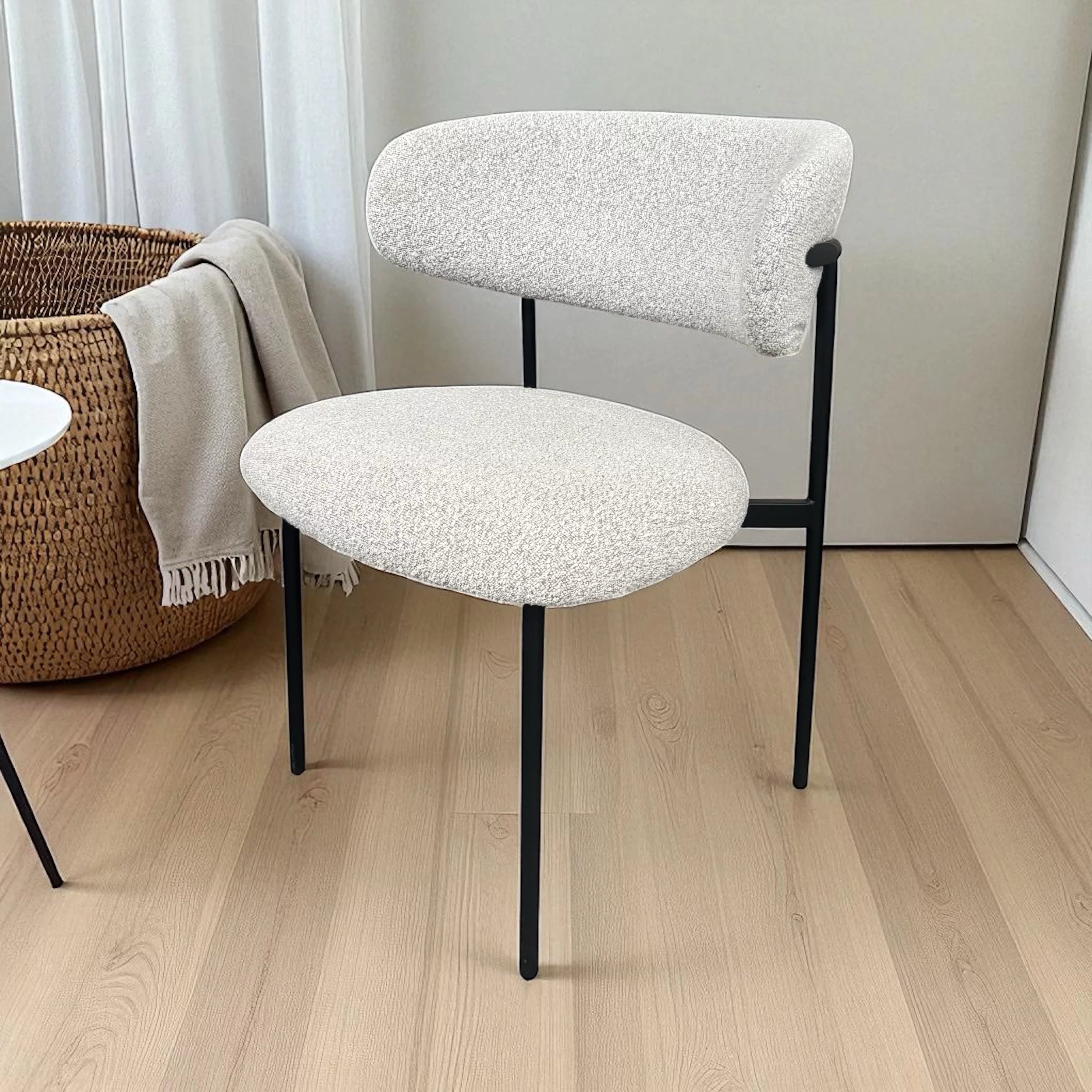 Tina stoel beige boucle